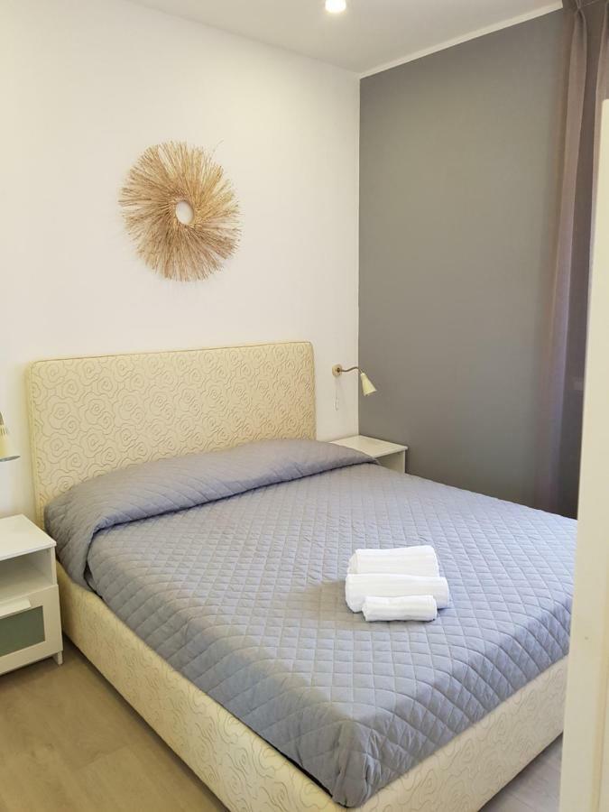 Little Rose Guest House Fiumicino Exterior photo