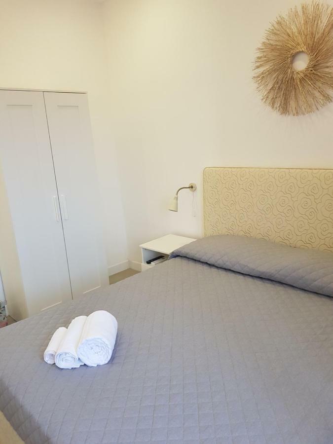 Little Rose Guest House Fiumicino Exterior photo